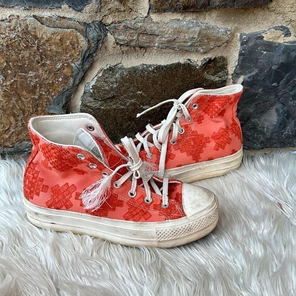 Converse Chuck Taylor Tonal Embroidery Lift Platform Orange Size 8.5 - Picture 2 of 8